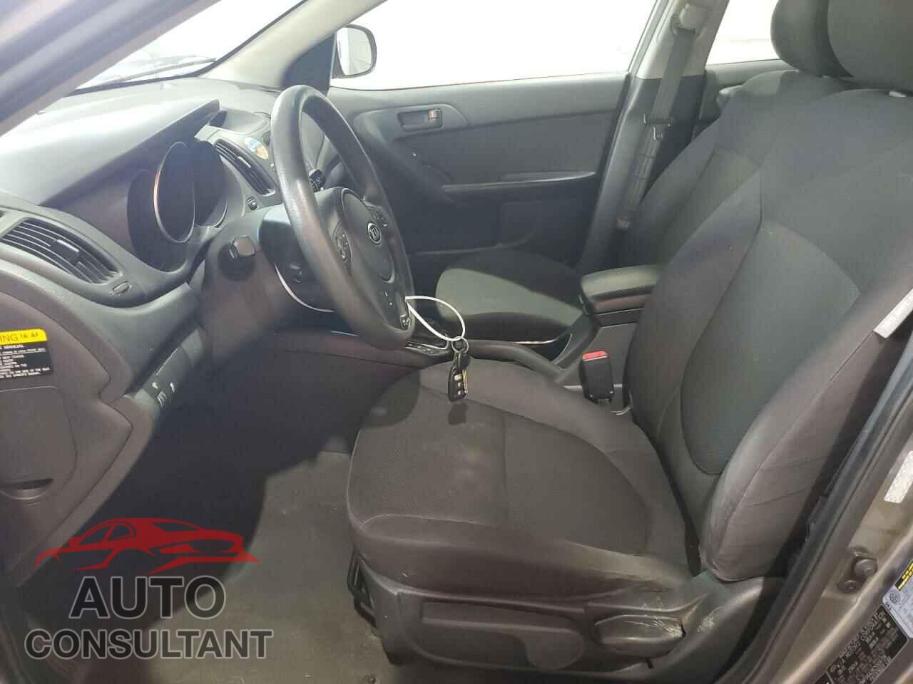 KIA FORTE 2012 - KNAFU4A28C5504726