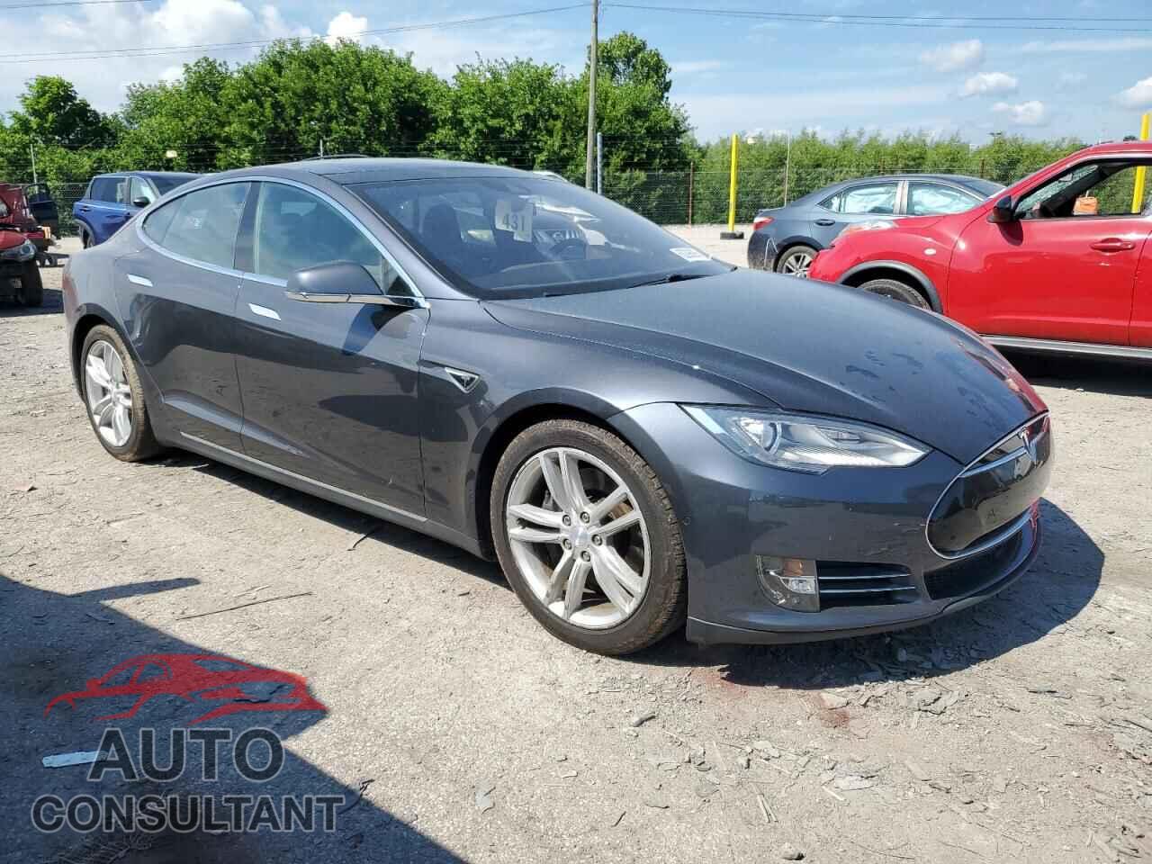 TESLA MODEL S 2015 - 5YJSA1E29FF093889