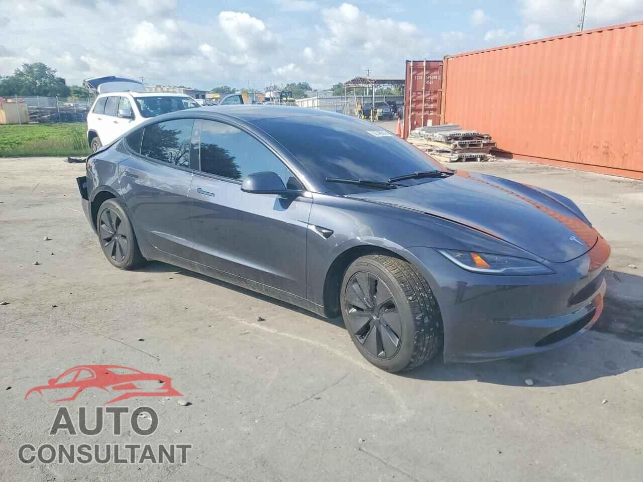 TESLA MODEL 3 2024 - 5YJ3E1EA2RF868490