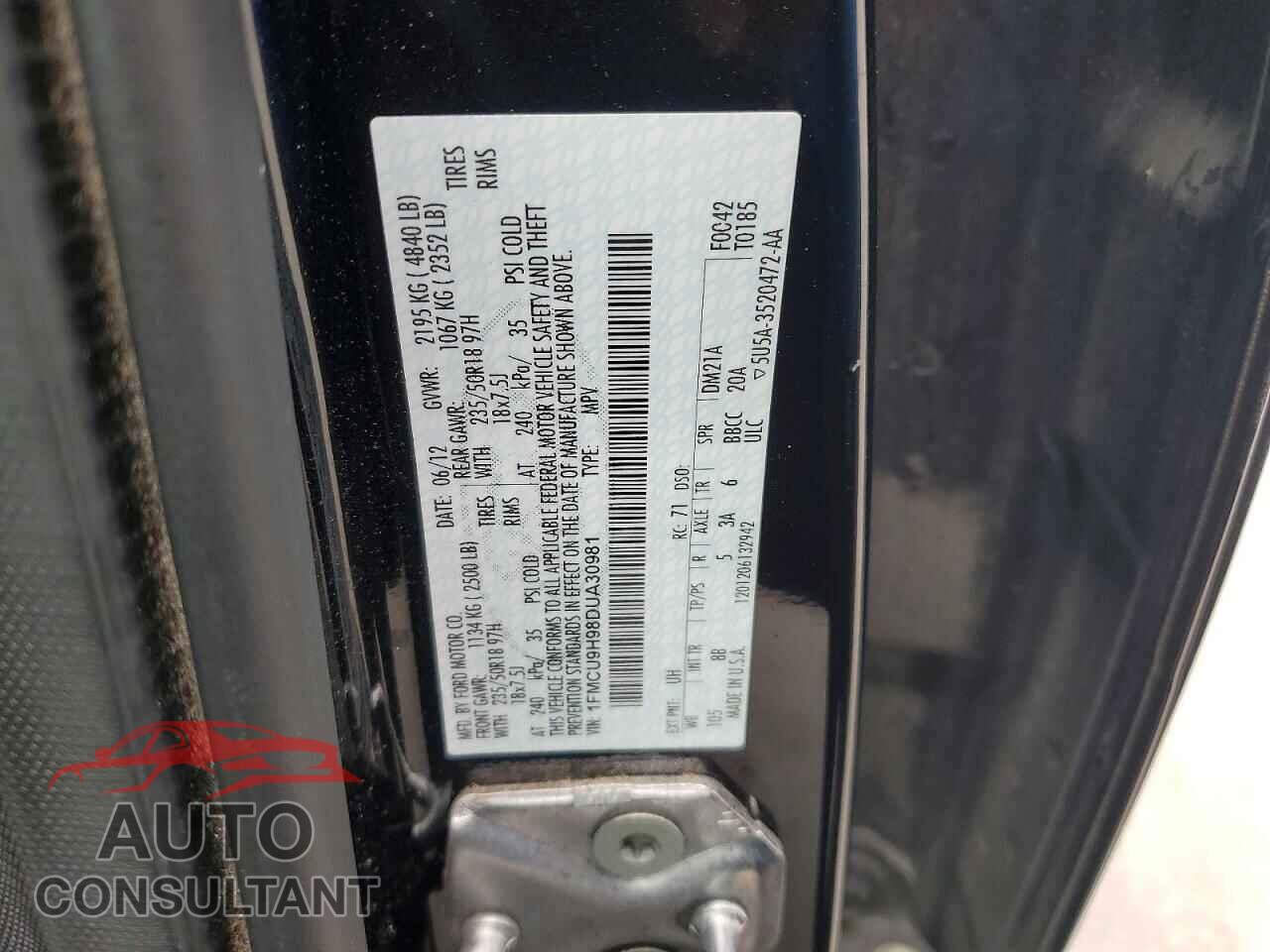 FORD ESCAPE 2013 - 1FMCU9H98DUA30981