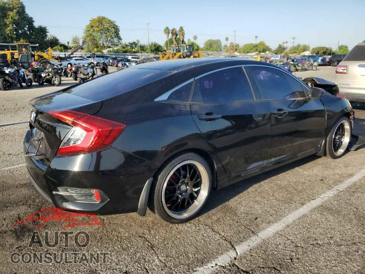 HONDA CIVIC 2017 - 2HGFC2F50HH536827