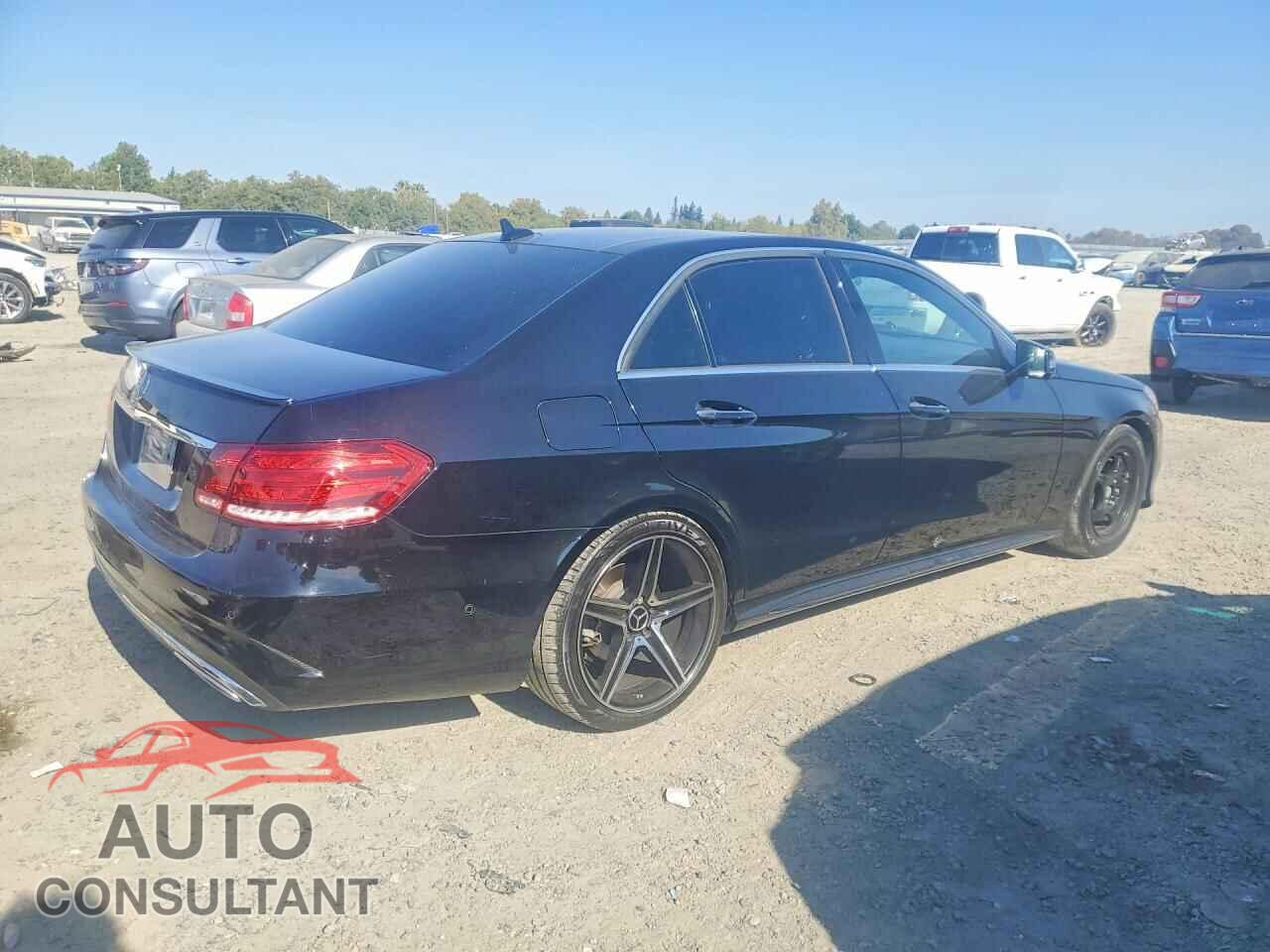 MERCEDES-BENZ E-CLASS 2015 - WDDHF6FB0FB145278