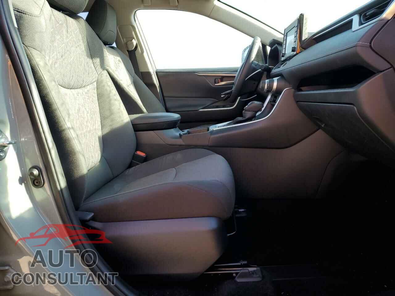 TOYOTA RAV4 2020 - JTMP1RFV7LD054931