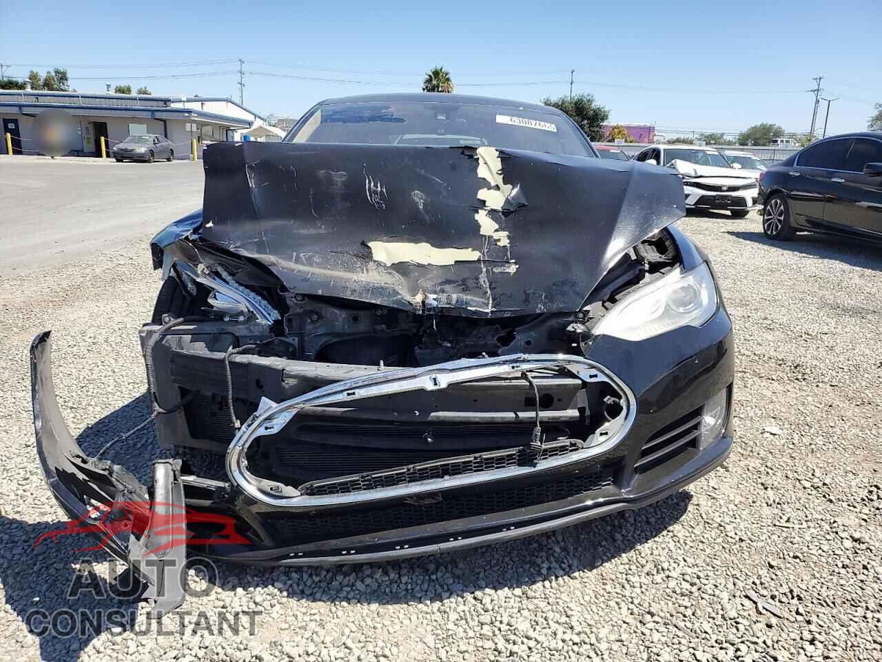 TESLA MODEL S 2014 - 5YJSA1H19EFP49350