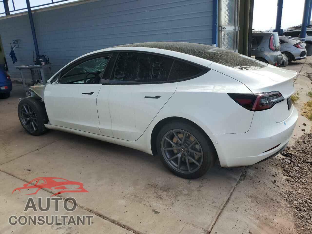 TESLA MODEL 3 2022 - 5YJ3E1EB9NF350010