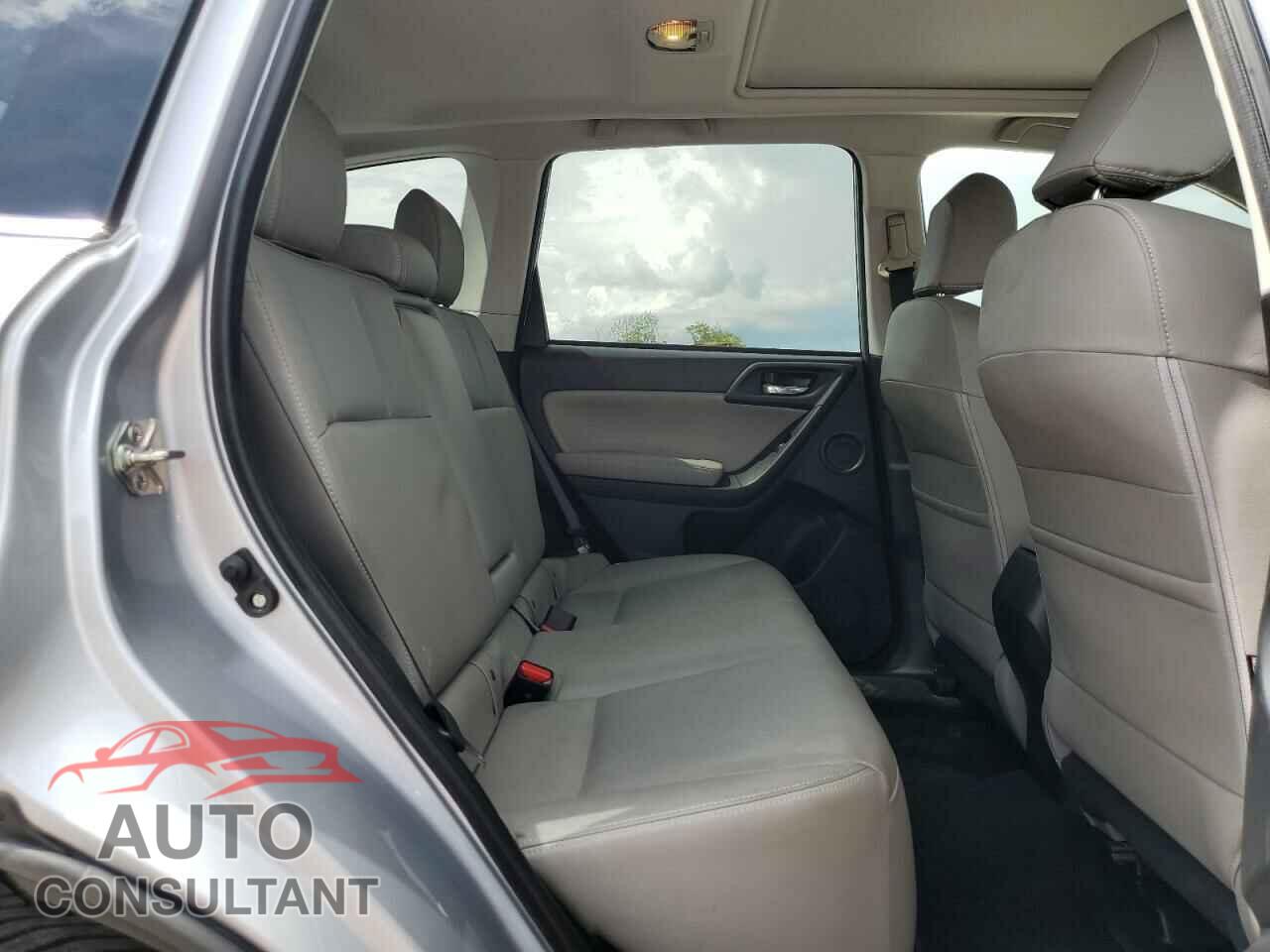 SUBARU FORESTER 2016 - JF2SJAXC7GH415762
