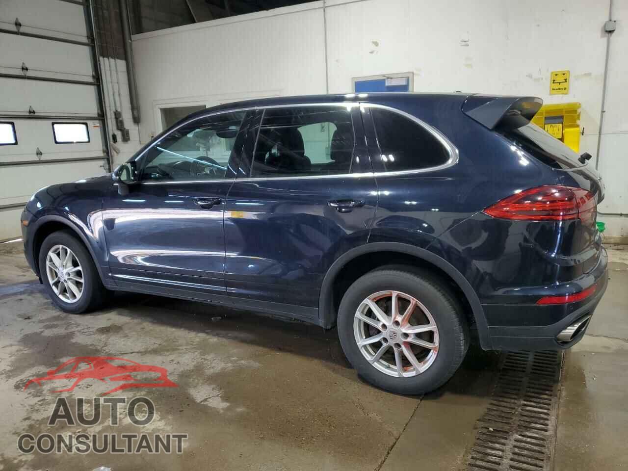 PORSCHE CAYENNE 2016 - WP1AA2A29GLA00857