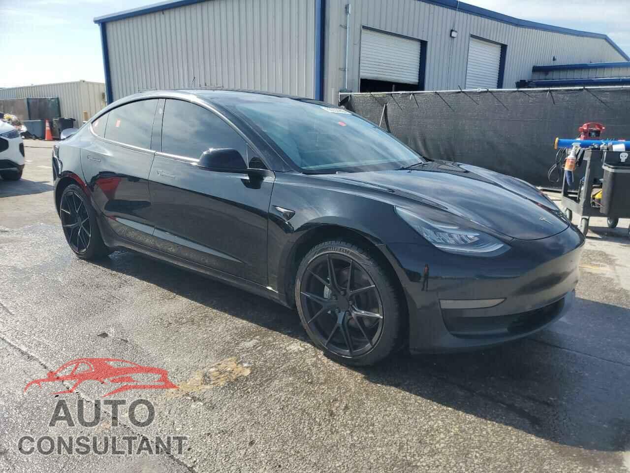 TESLA MODEL 3 2019 - 5YJ3E1EA6KF445210