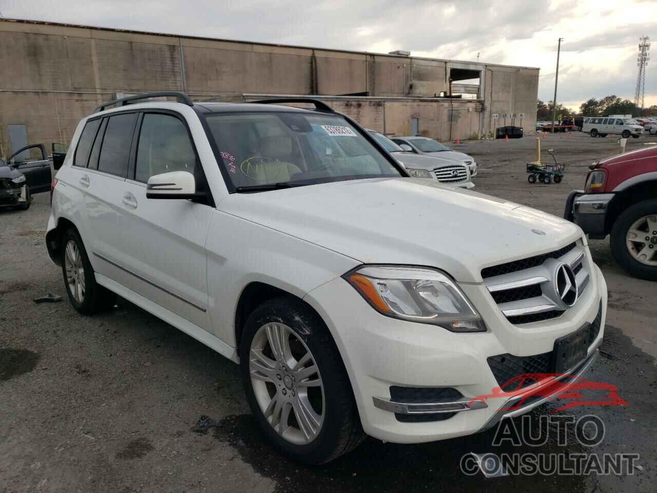 MERCEDES-BENZ GLK-CLASS 2015 - WDCGG0EB5FG401199