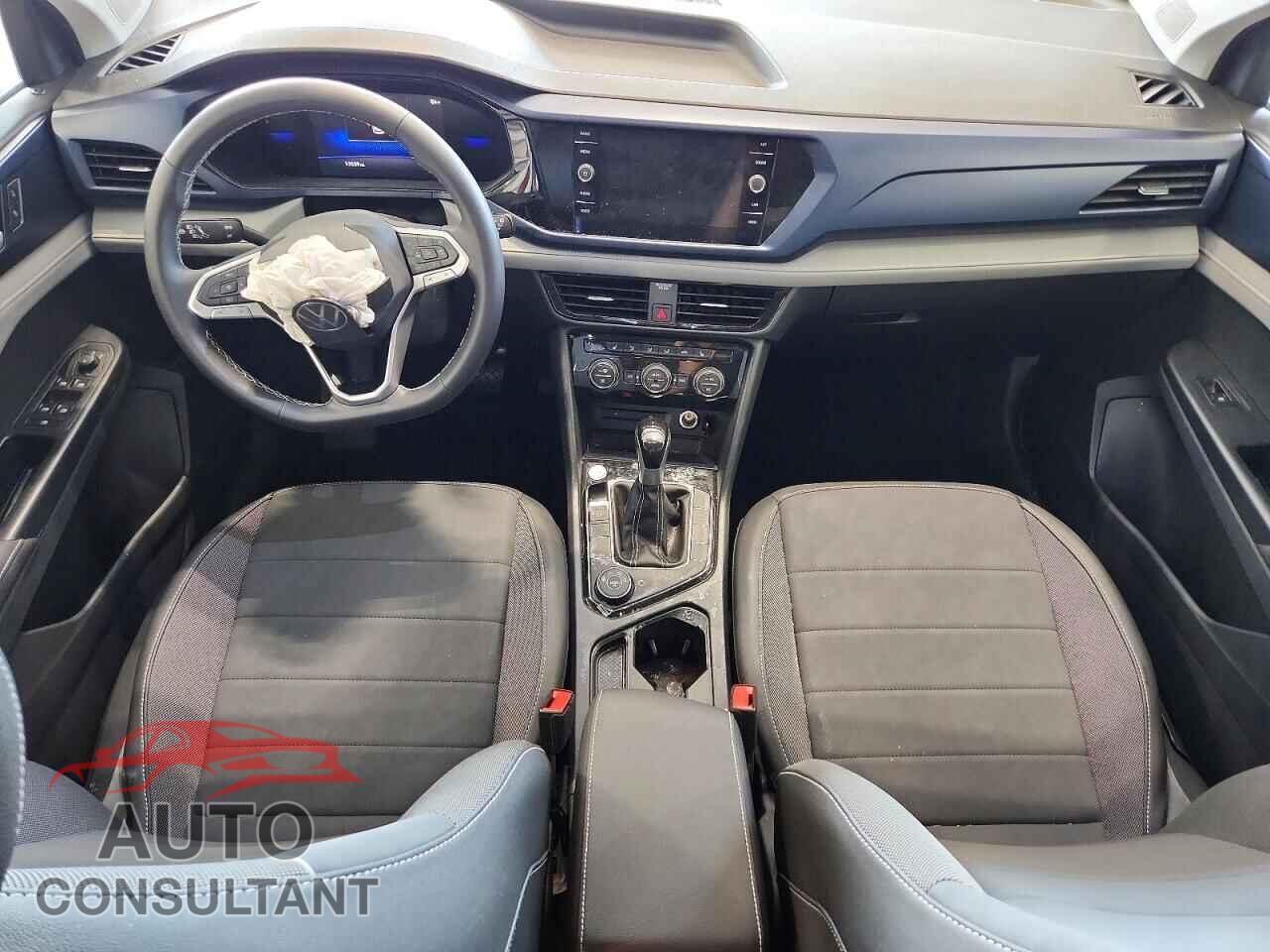 VOLKSWAGEN ALL OTHER 2024 - 3VVVX7B2XRM070867
