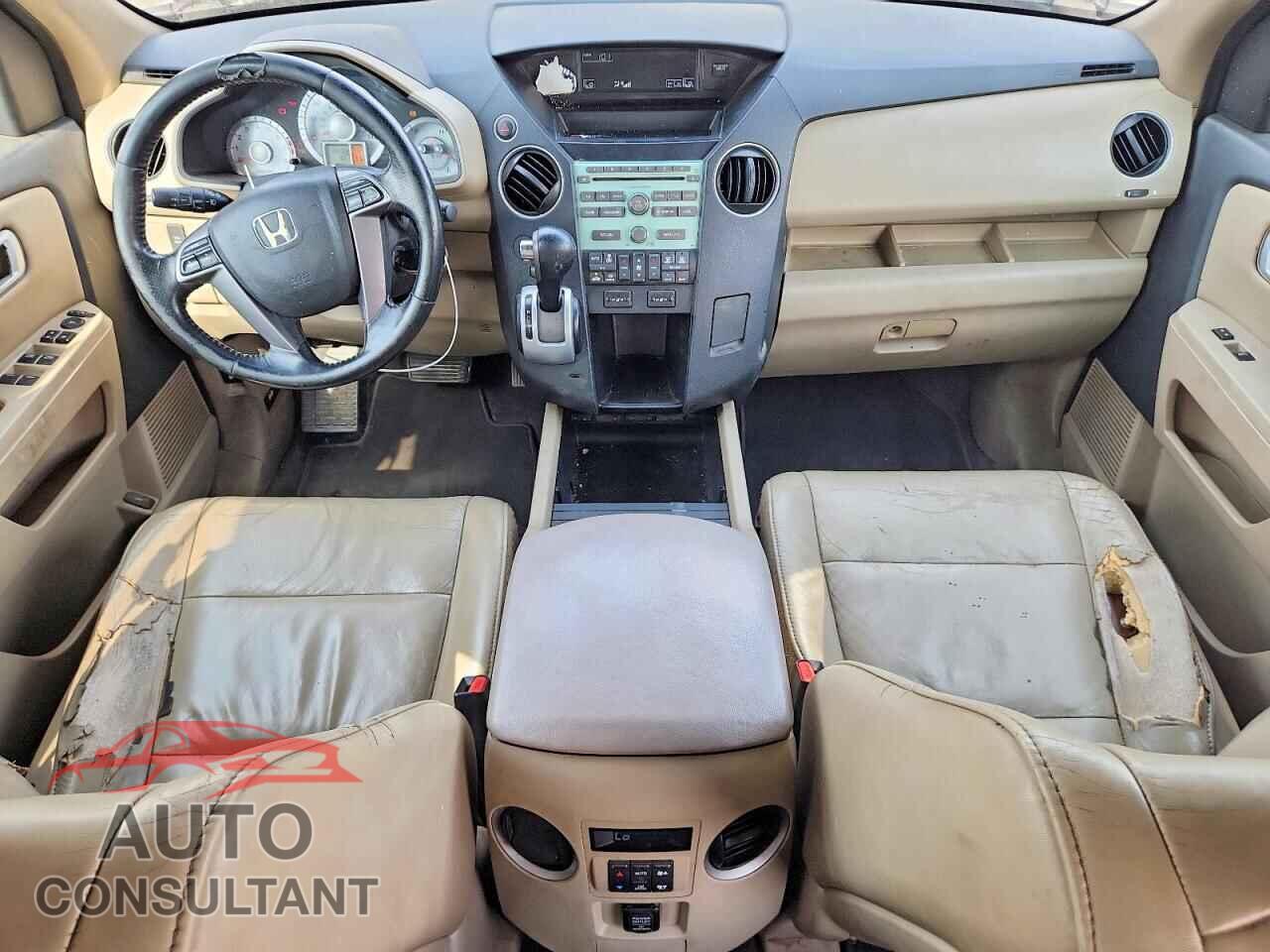 HONDA PILOT 2011 - 5FNYF3H59BB040813