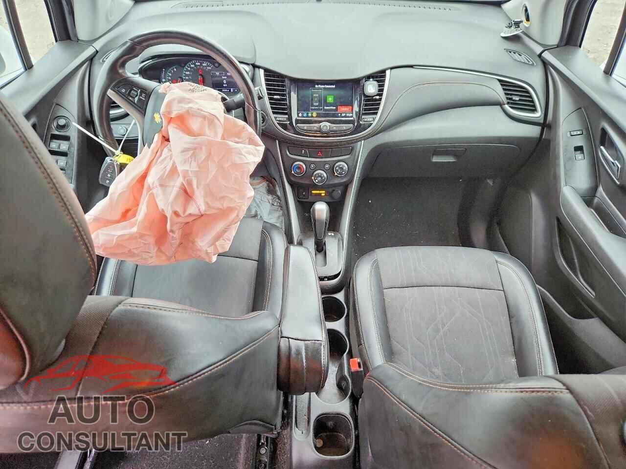 CHEVROLET TRAX 2018 - KL7CJLSBXJB679577