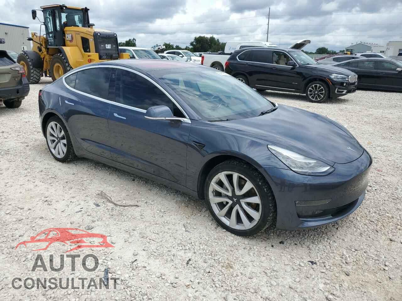 TESLA MODEL 3 2018 - 5YJ3E1EA7JF020061