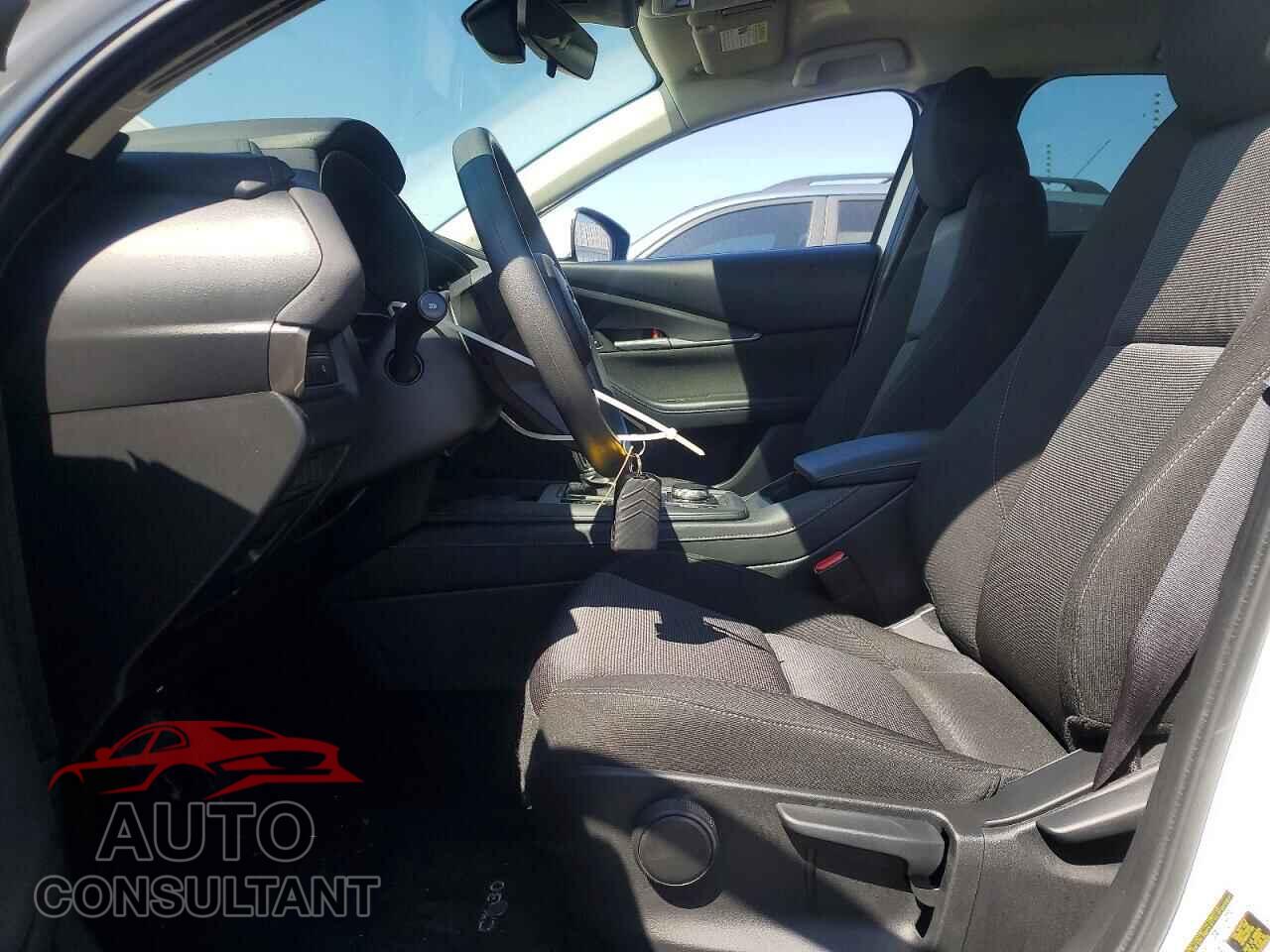 MAZDA CX30 2023 - 3MVDMBAM1PM548310