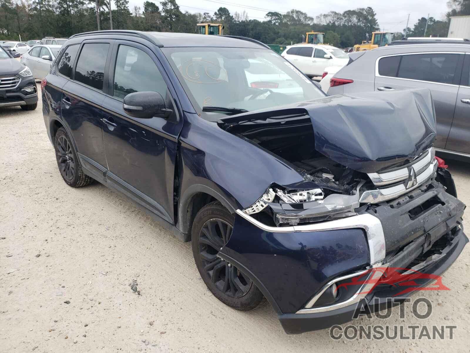 MITSUBISHI OUTLANDER 2018 - JA4AD3A36JZ029917