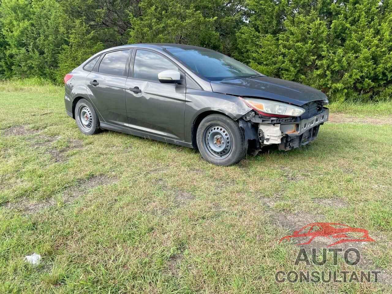 FORD FOCUS 2015 - 1FADP3E28FL261091