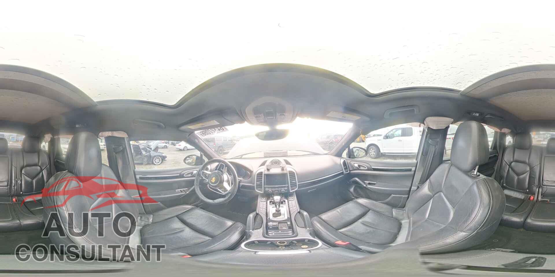 PORSCHE CAYENNE 2016 - WP1AA2A21GLA10962