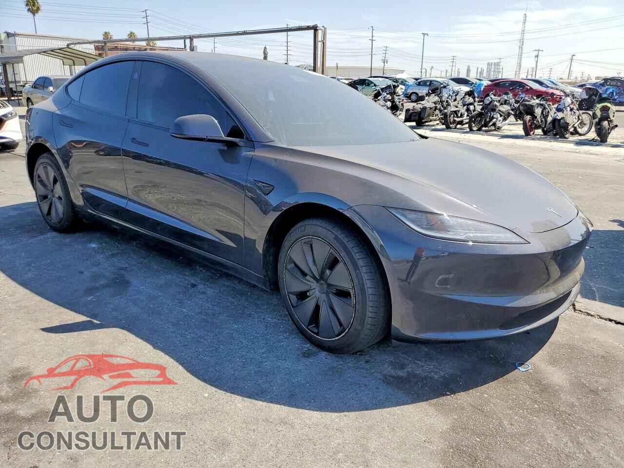 TESLA MODEL 3 2024 - 5YJ3E1EAXRF847080