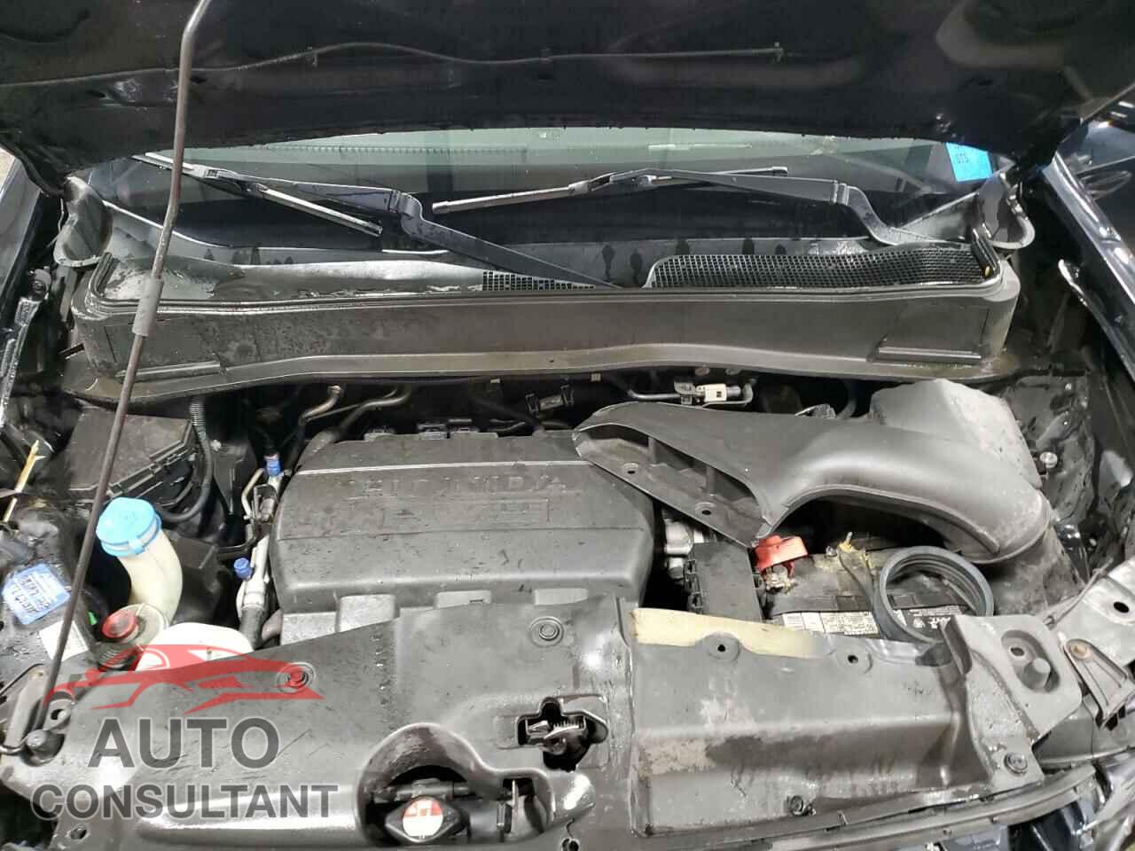 HONDA PILOT 2015 - 5FNYF4H98FB028683