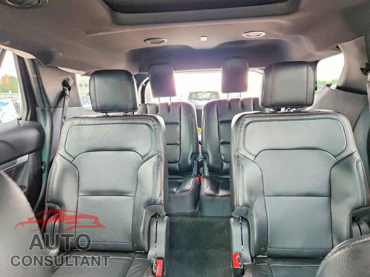 FORD EXPLORER 2018 - 1FM5K8GT6JGB65313