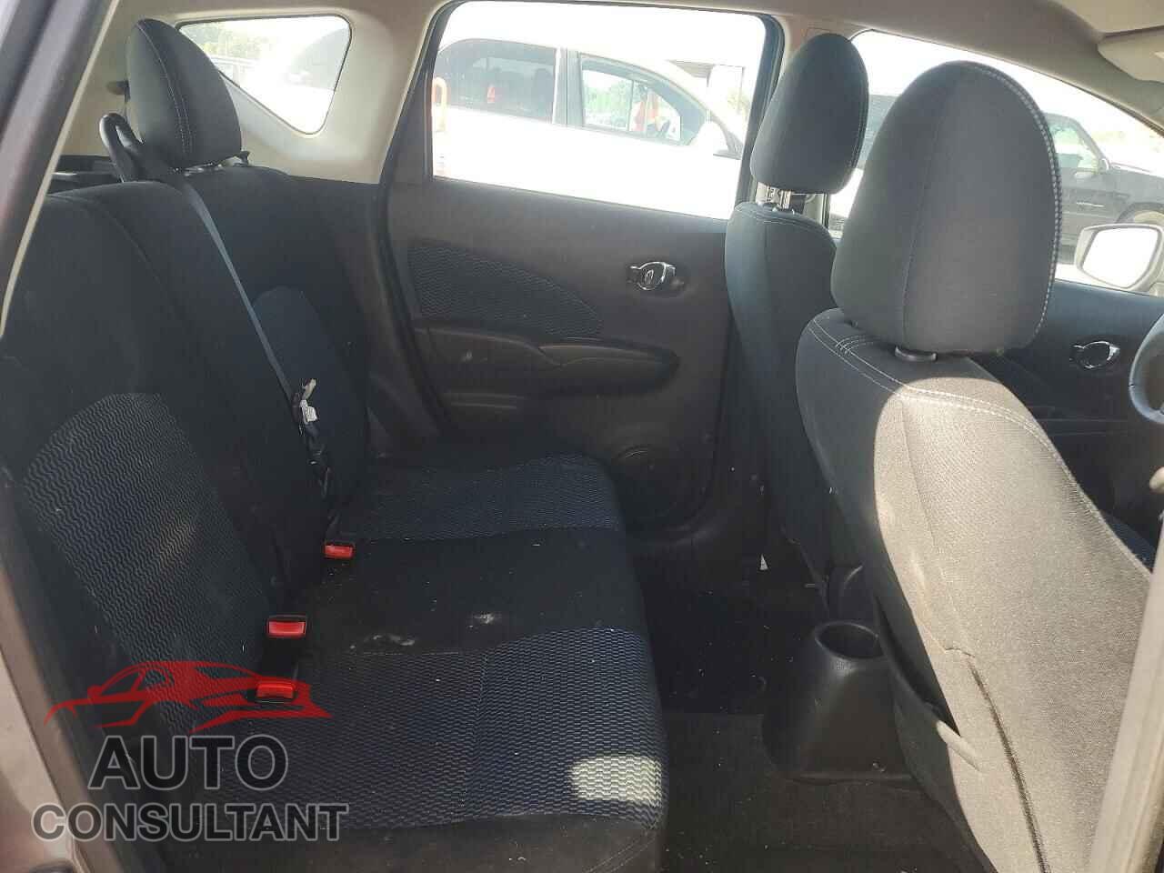 NISSAN VERSA 2017 - 3N1CE2CP5HL353323
