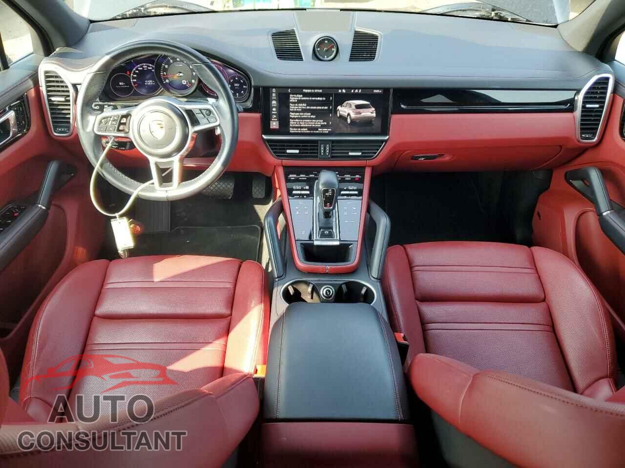 PORSCHE CAYENNE 2021 - WP1AA2AY5MDA01840