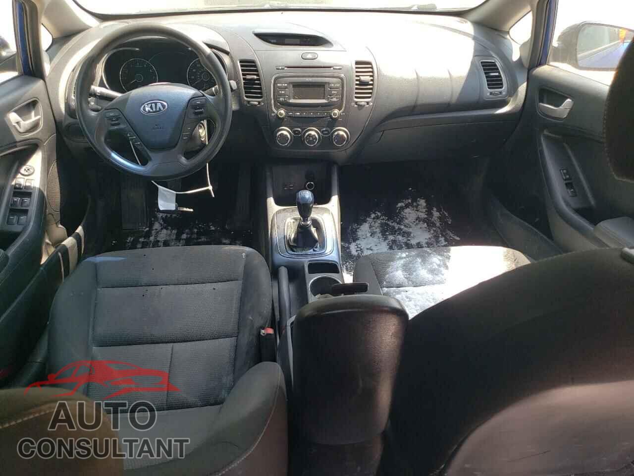 KIA FORTE 2017 - 3KPFK4A73HE081571