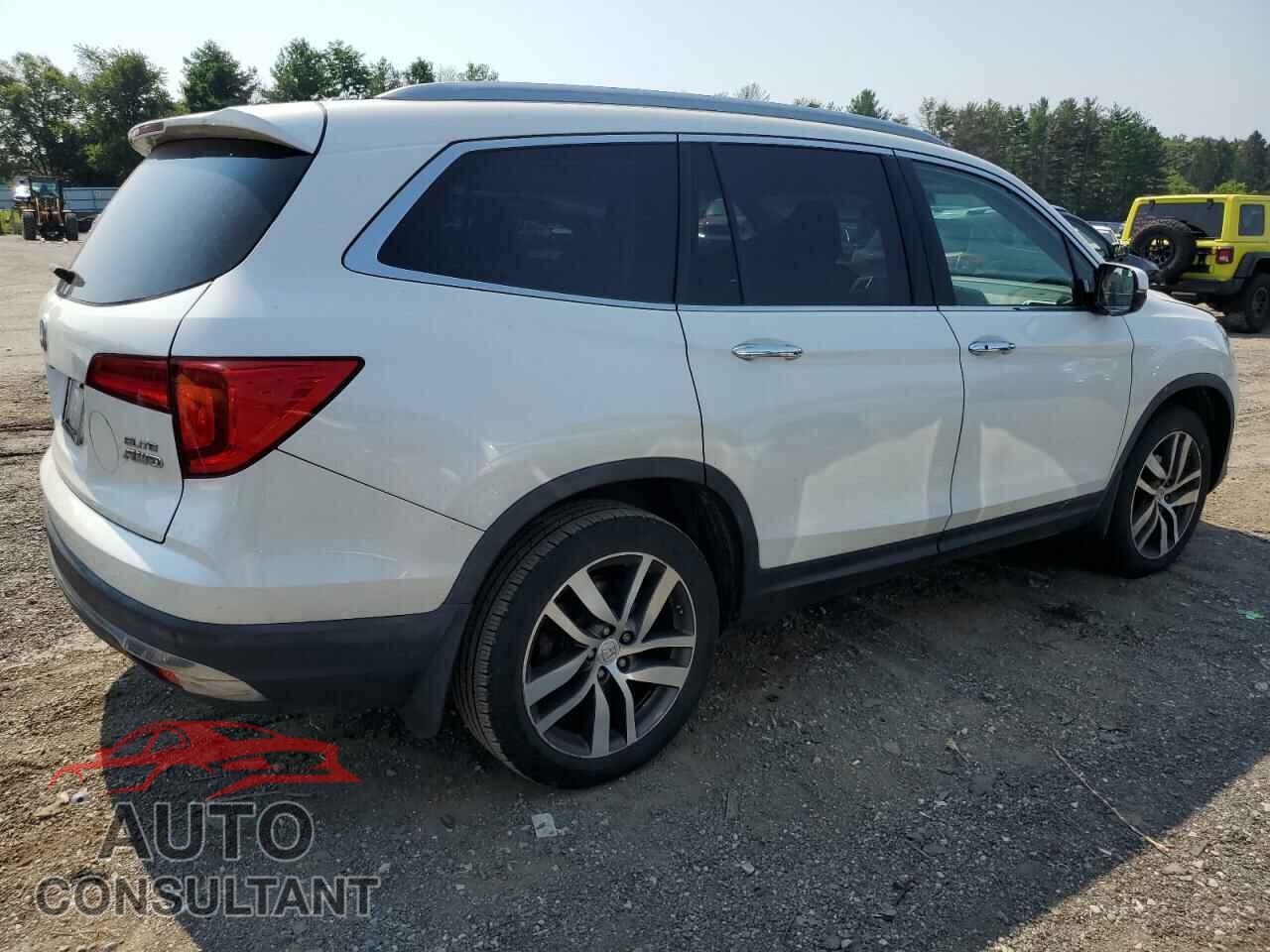 HONDA PILOT 2017 - 5FNYF6H00HB099778