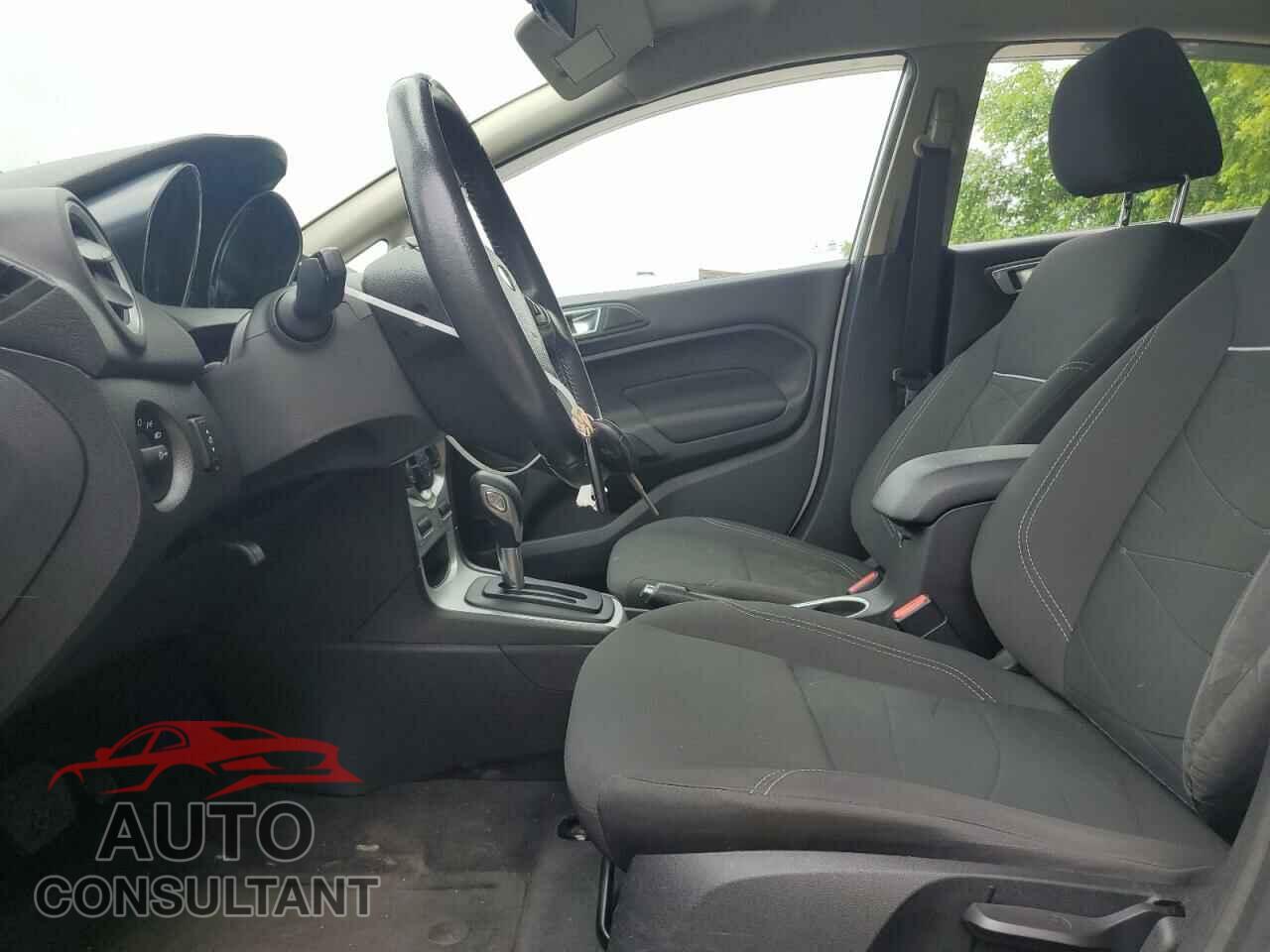 FORD FIESTA 2014 - 3FADP4EJ2EM167671