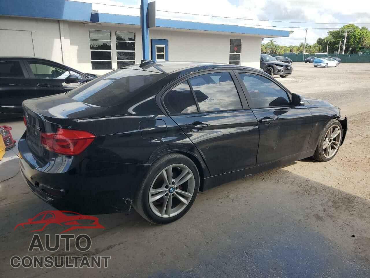 BMW 3 SERIES 2016 - WBA8A9C54GK616887