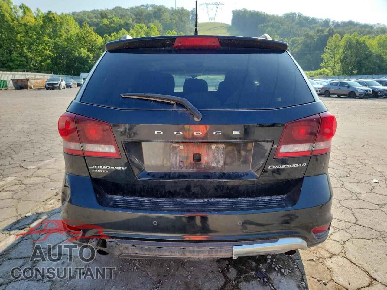 DODGE JOURNEY 2015 - 3C4PDDGG1FT557945