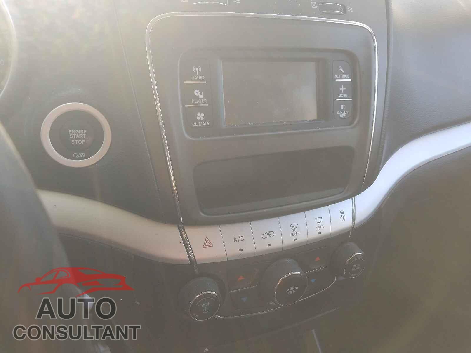 DODGE JOURNEY 2018 - 3C4PDCAB7JT295171
