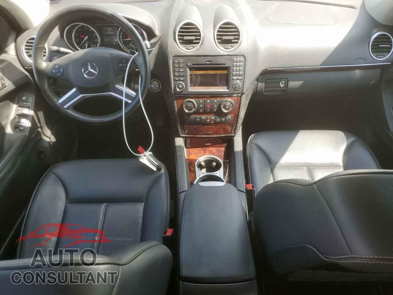 MERCEDES-BENZ GL-CLASS 2011 - 4JGBF2FE0BA646458