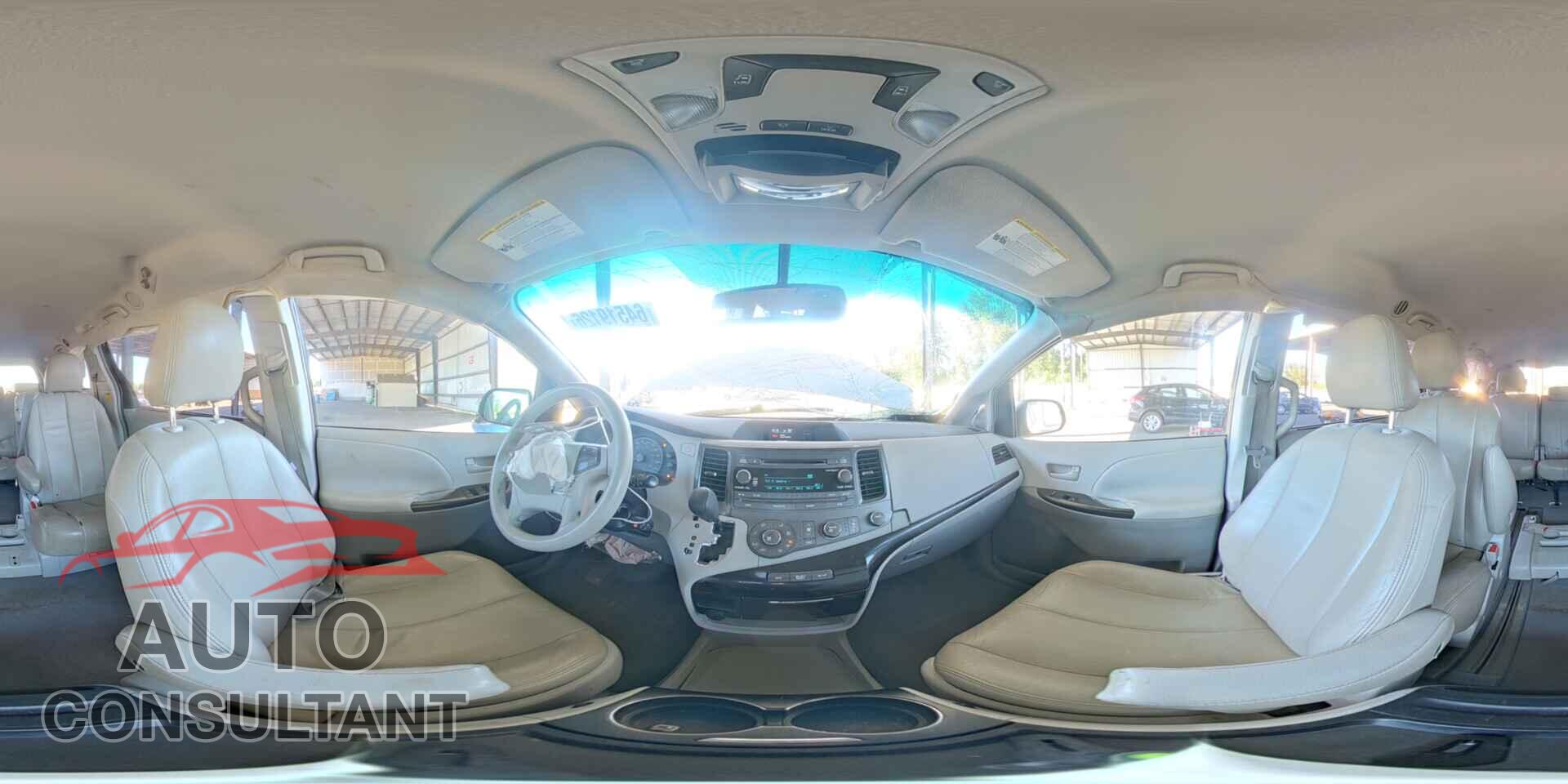 TOYOTA SIENNA 2011 - 5TDKK3DC4BS067158