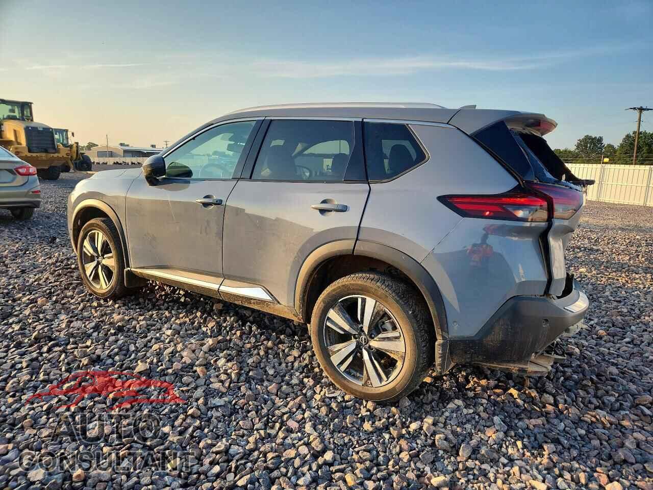 NISSAN ROGUE 2023 - 5N1BT3CB2PC856368