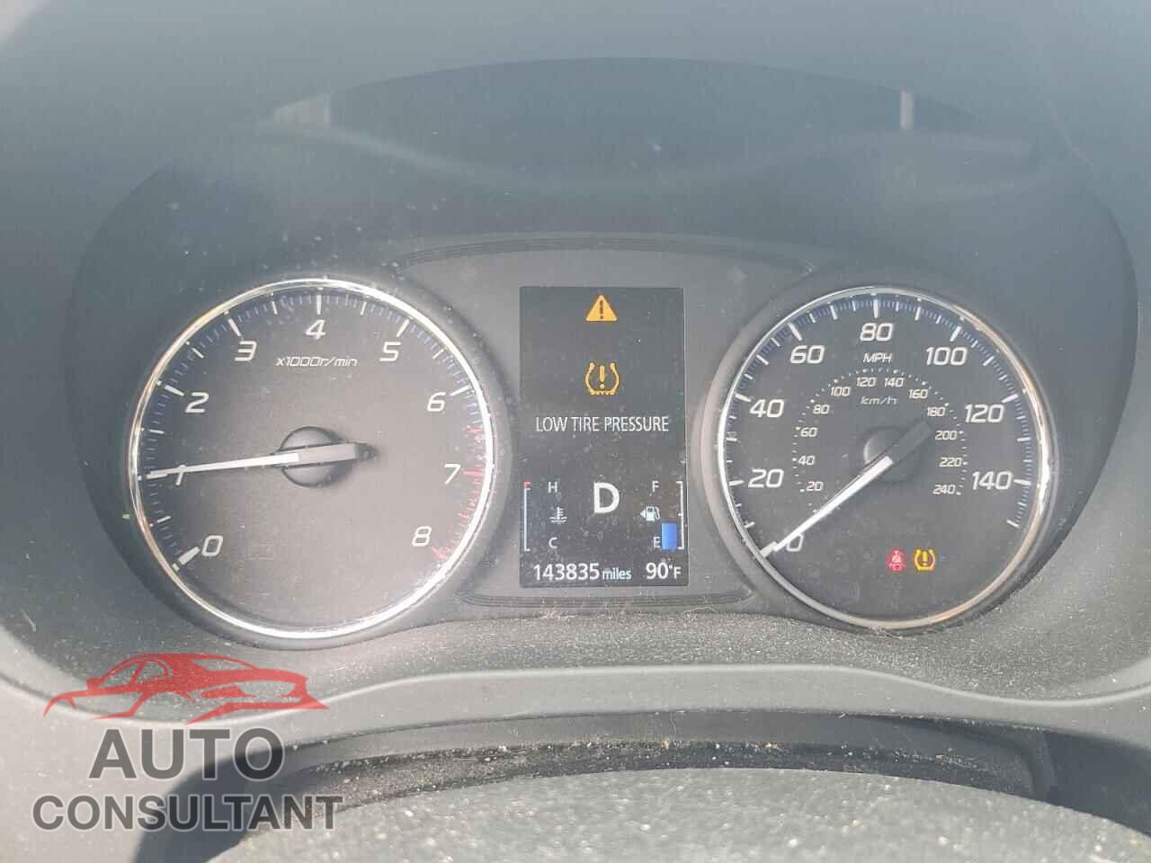 MITSUBISHI OUTLANDER 2017 - JA4AD3A38HZ021750