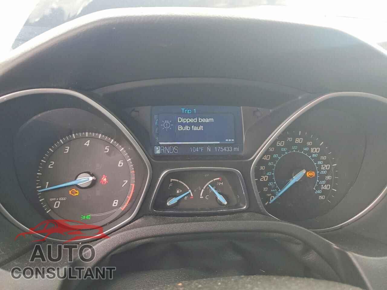 FORD FOCUS 2012 - 1FAHP3M28CL295689