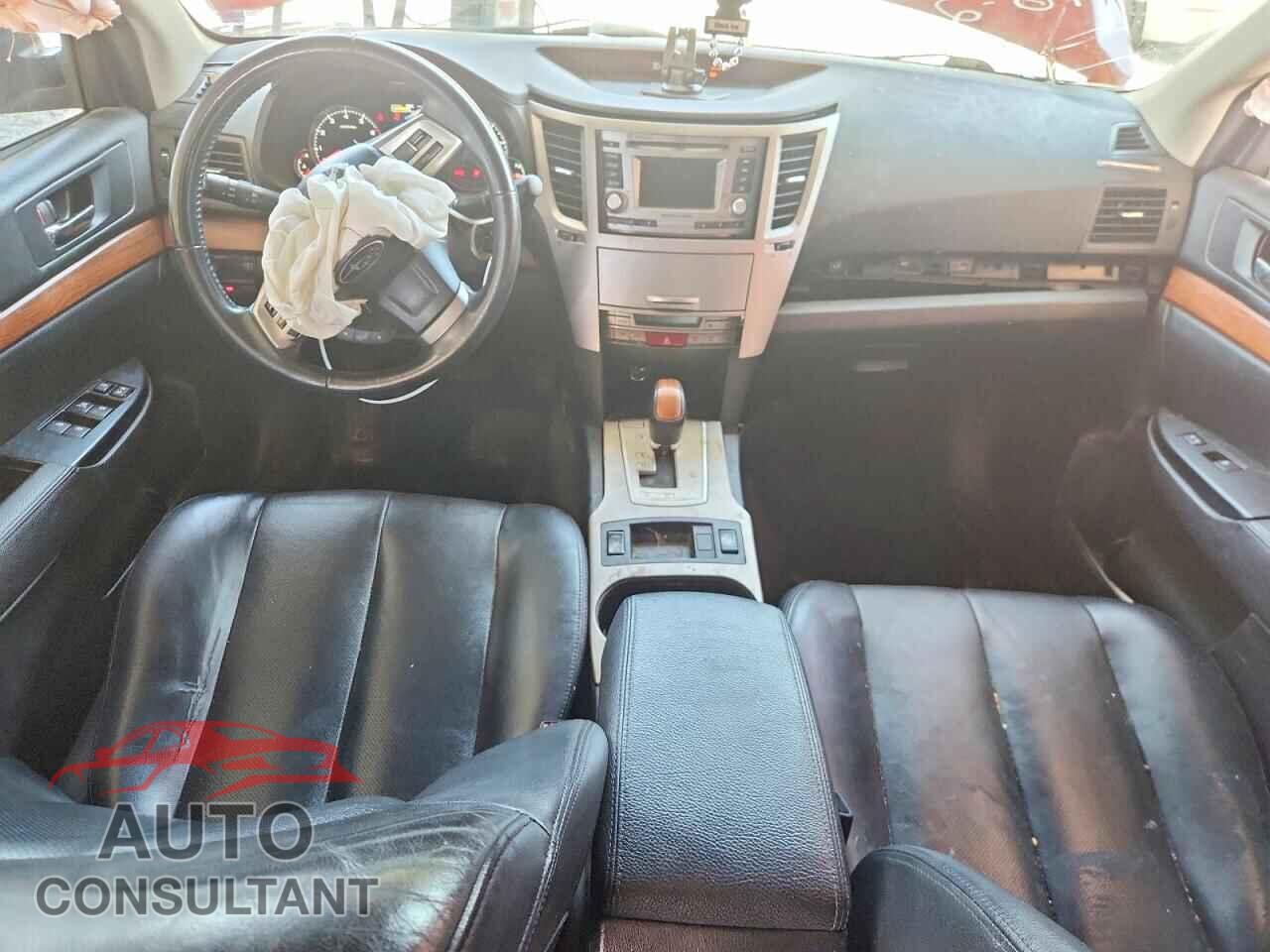 SUBARU OUTBACK 2014 - 4S4BRCLC7E3304319