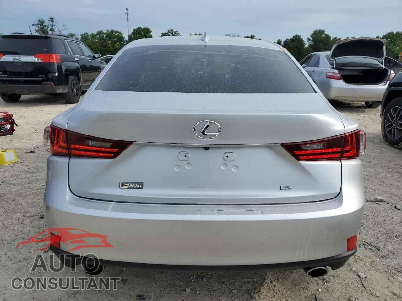 LEXUS IS 2015 - JTHBF1D27F5077290