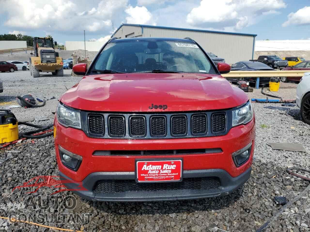 JEEP COMPASS 2018 - 3C4NJDBB8JT453571