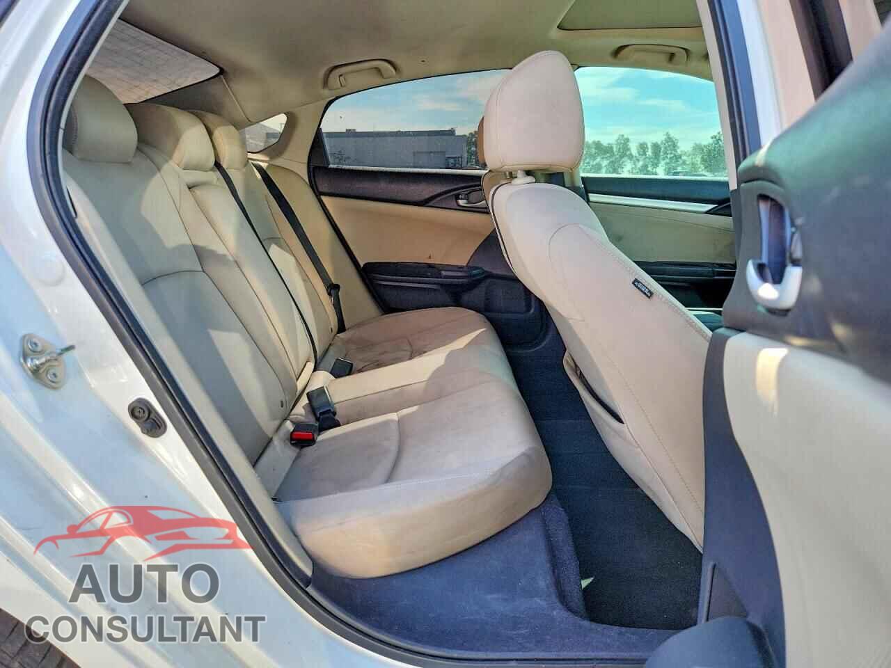 HONDA CIVIC 2016 - 2HGFC2F70GH512026