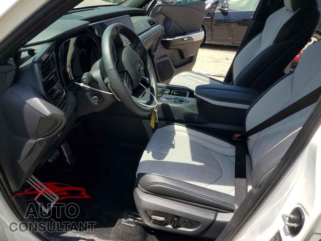 LEXUS UNKNOWN 2025 - 5TDABAB69SS014534