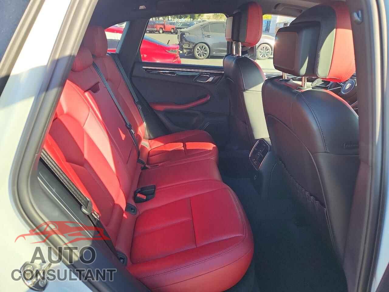 PORSCHE MACAN 2022 - WP1AA2A57NLB11883