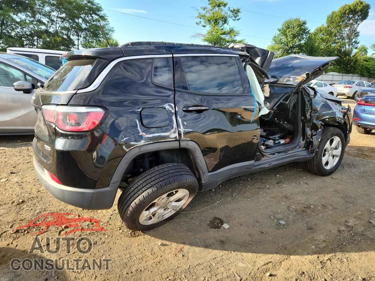 JEEP COMPASS 2018 - 3C4NJDBB9JT313836