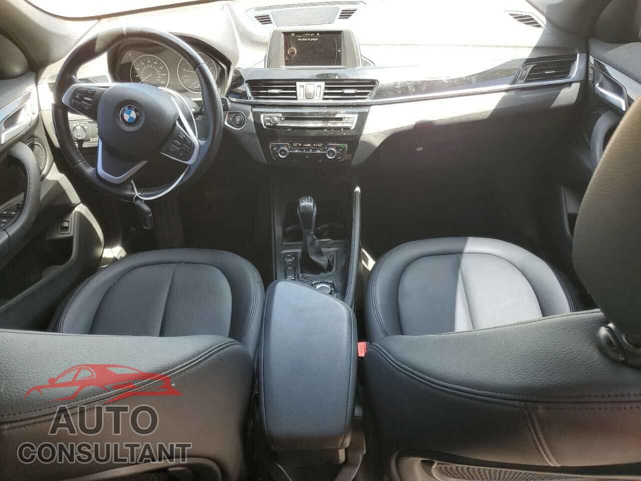 BMW X1 2017 - WBXHT3C34H5F76454