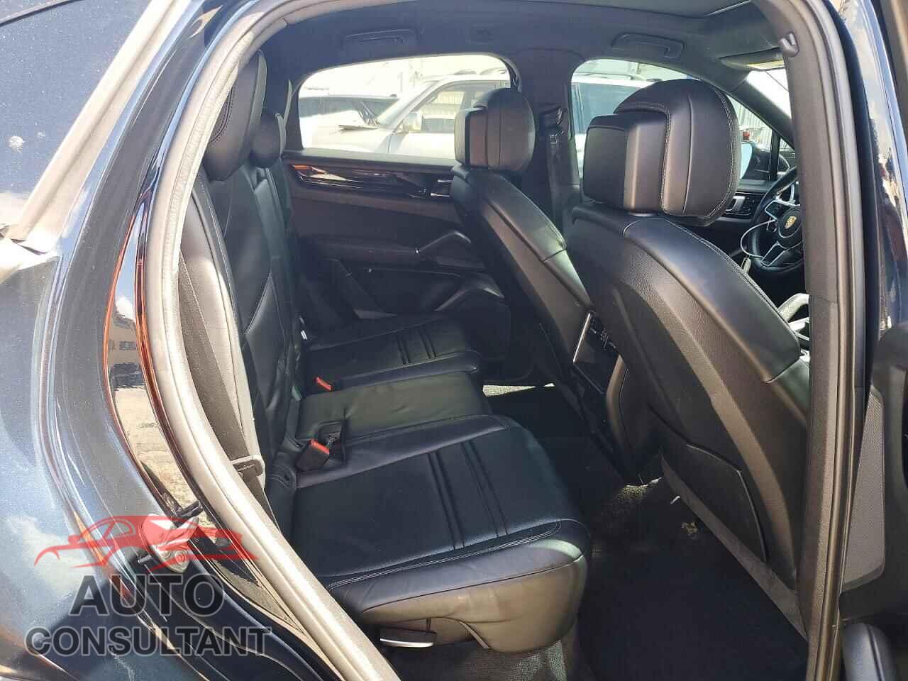 PORSCHE CAYENNE 2021 - WP1BA2AY0MDA41375