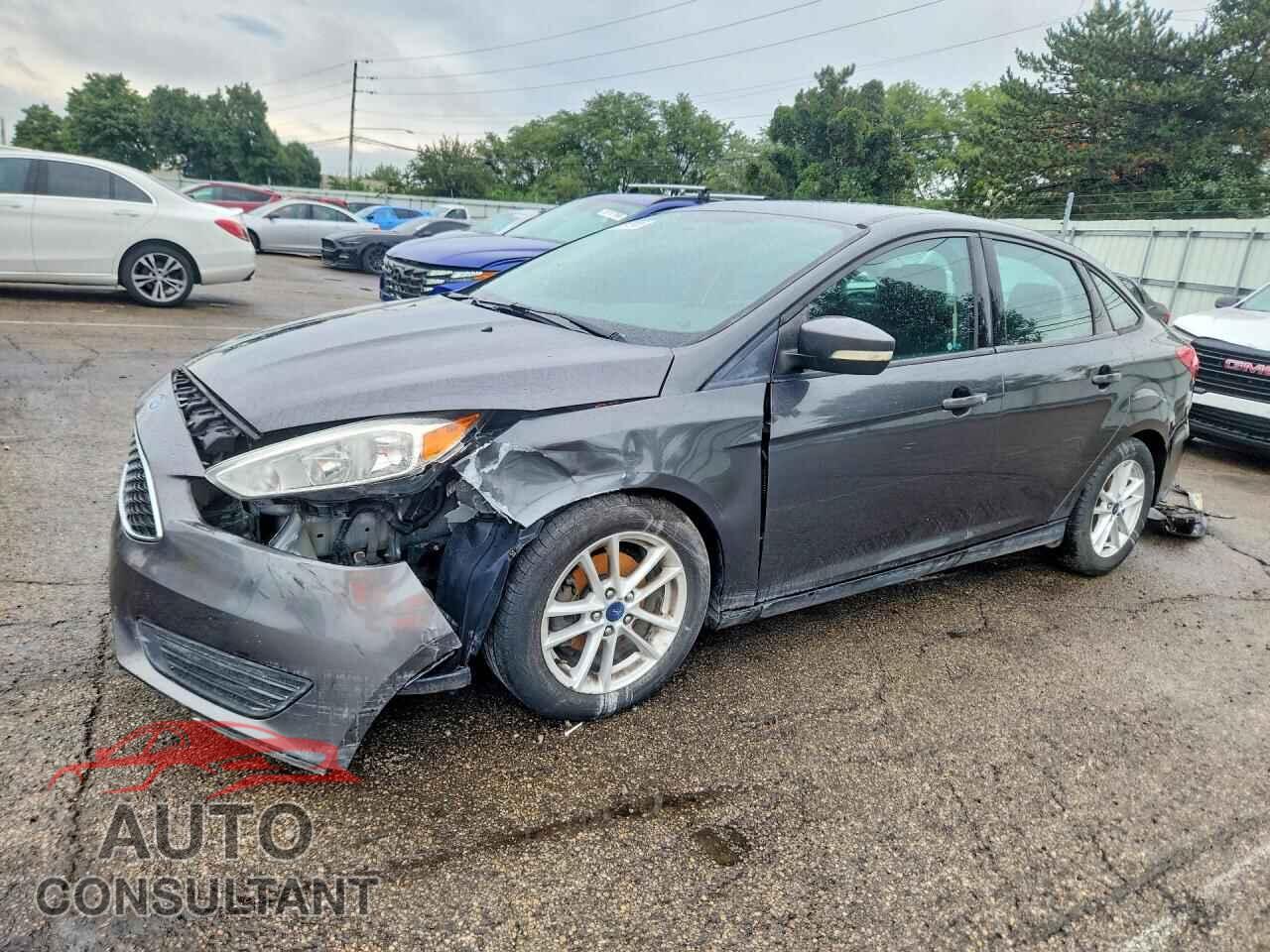 FORD FOCUS 2017 - 1FADP3F22HL268054