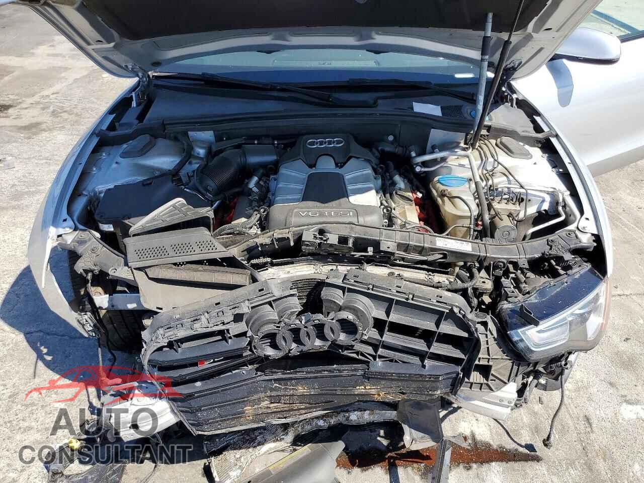 AUDI S5/RS5 2014 - WAUCGAFR6EA051022
