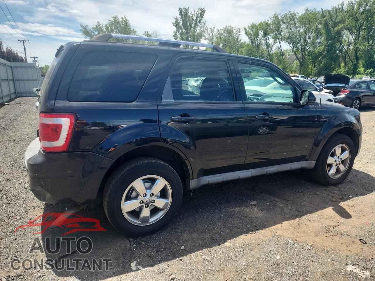 FORD ESCAPE 2010 - 1FMCU9E76AKD24051