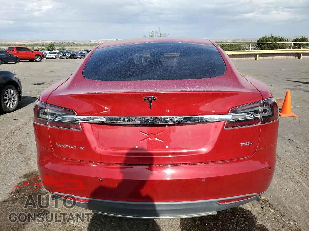 TESLA MODEL S 2015 - 5YJSA1S23FF095965